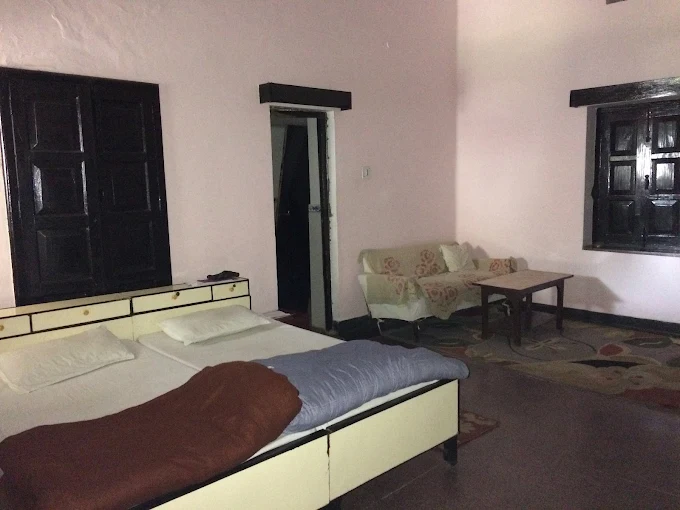 Unnamed (1) Room at Birla Dharamshala Ayodhya Near Ram Mandir